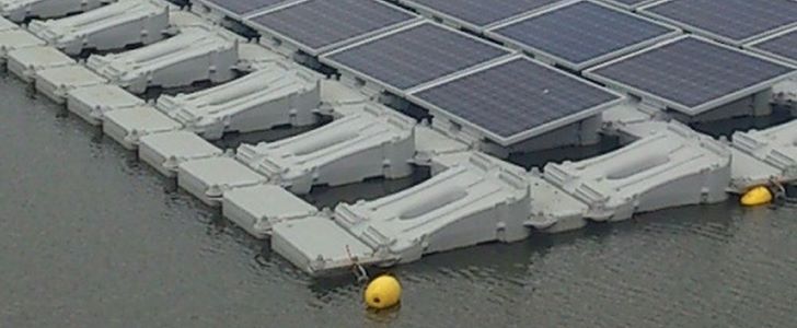 maior usina solar offshore japao