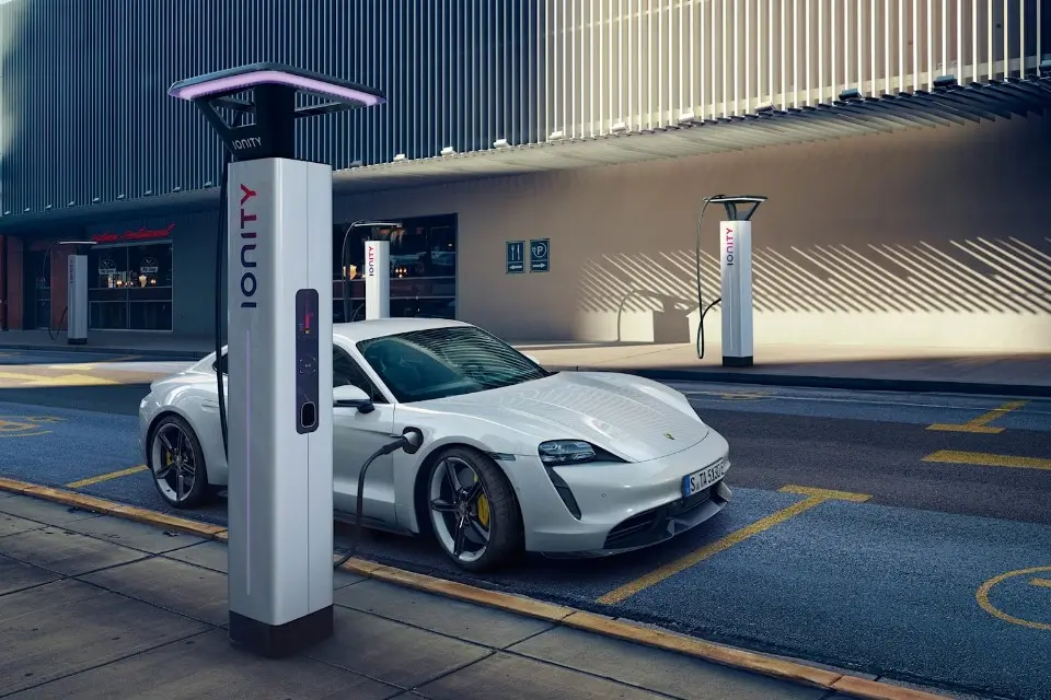Veículos Elétricos Porsche