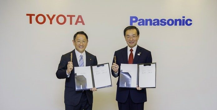 Parceria Toyota - Panasonic